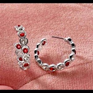 Hoop earrings great fro summer!